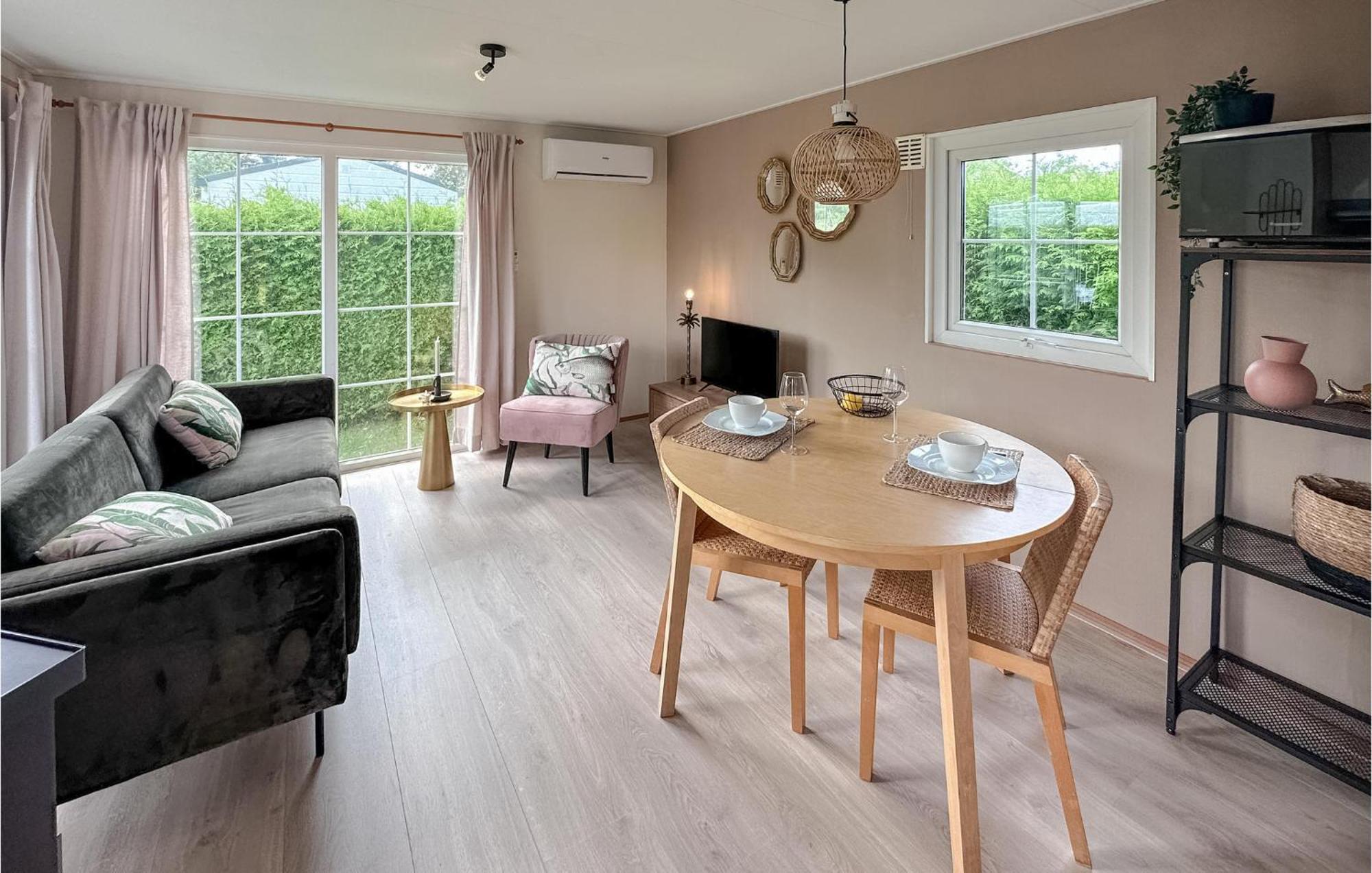 Lovely Home In Tzummarum With Wifi מראה חיצוני תמונה