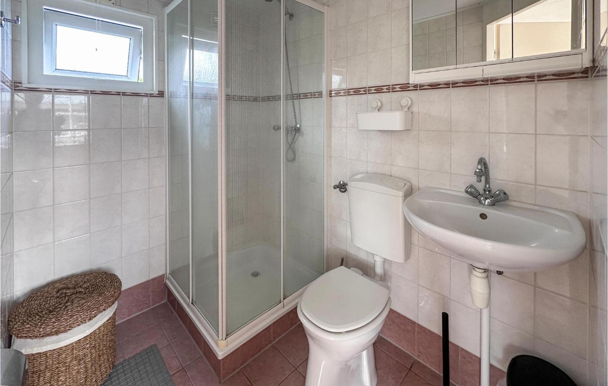 Lovely Home In Tzummarum With Wifi מראה חיצוני תמונה